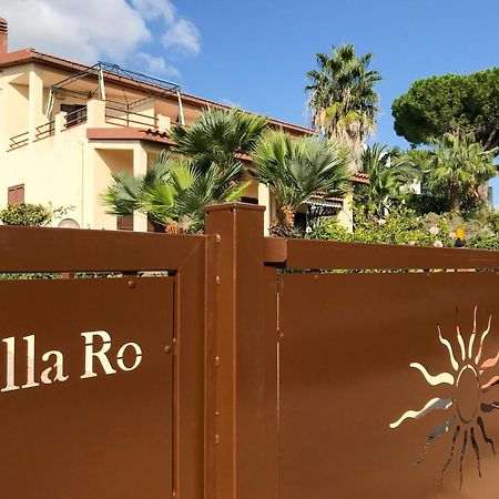 Villa Ro Porto Columbu - Perd'E Sali Bagian luar foto