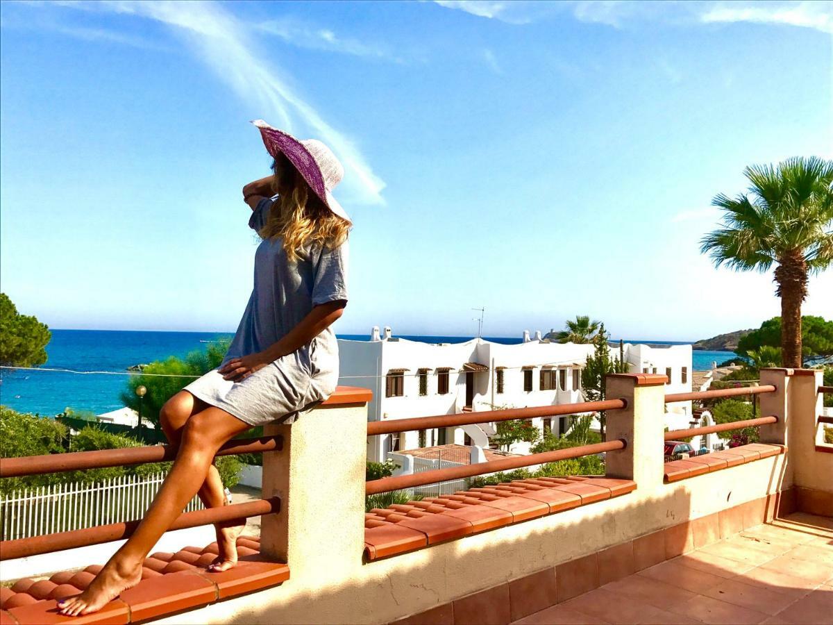 Villa Ro Porto Columbu - Perd'E Sali Bagian luar foto